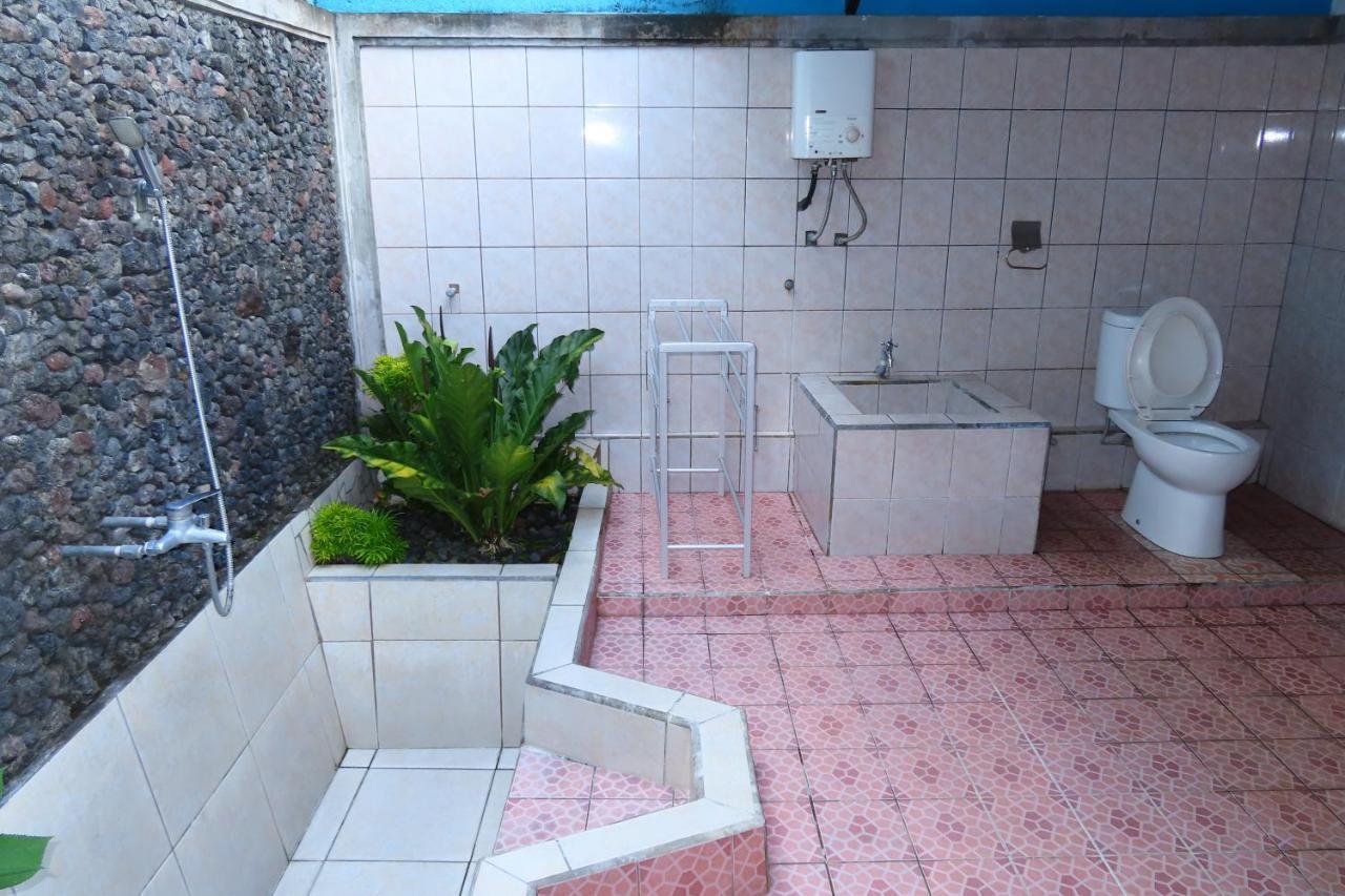 Pondok Lembah Dukuh Homestay Karangasem  Exterior photo